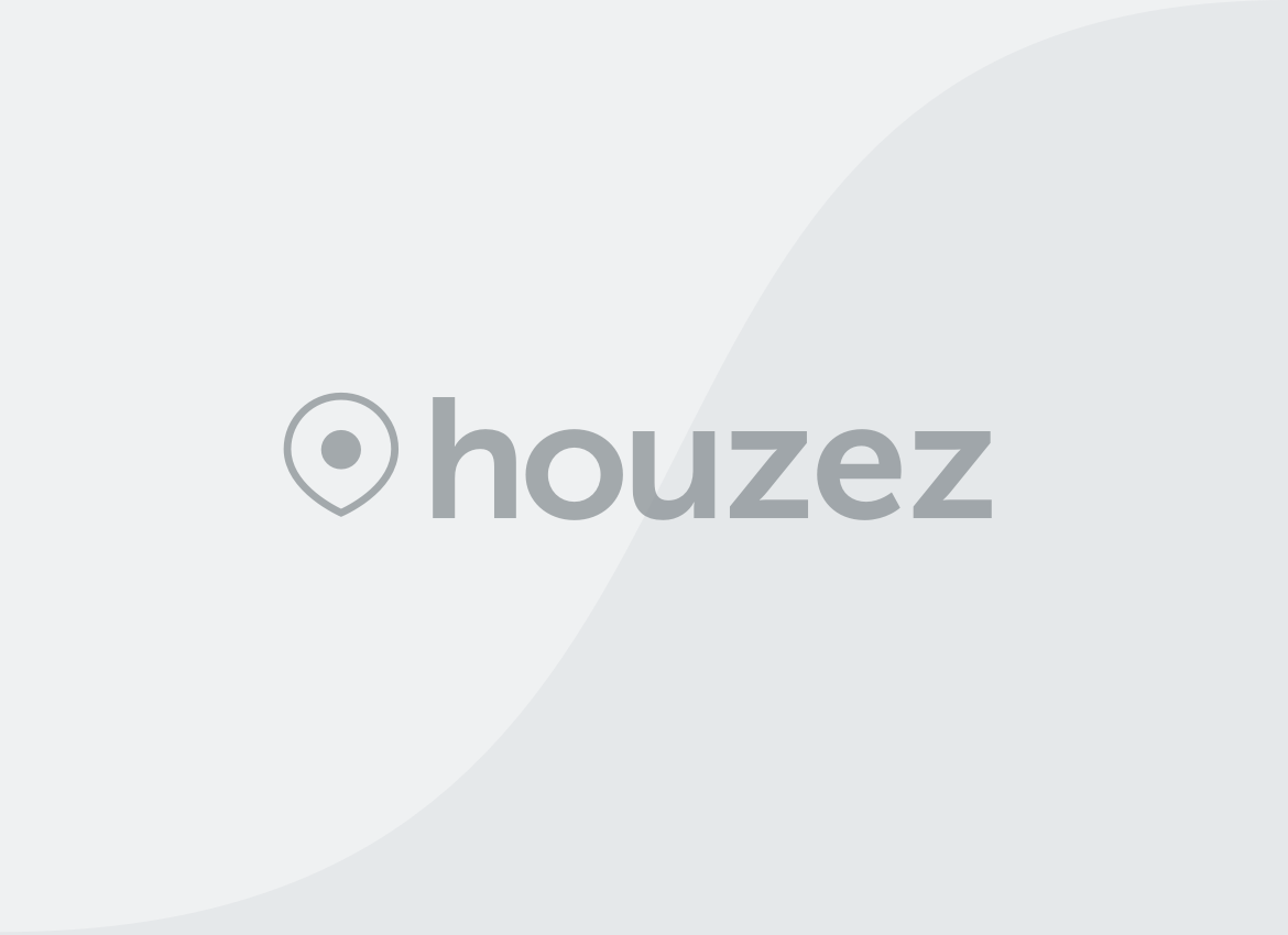 Spacious Family Home in Suburb