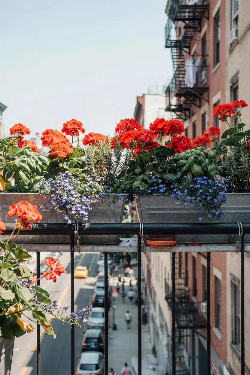  Balcony Railing Vertical Planters