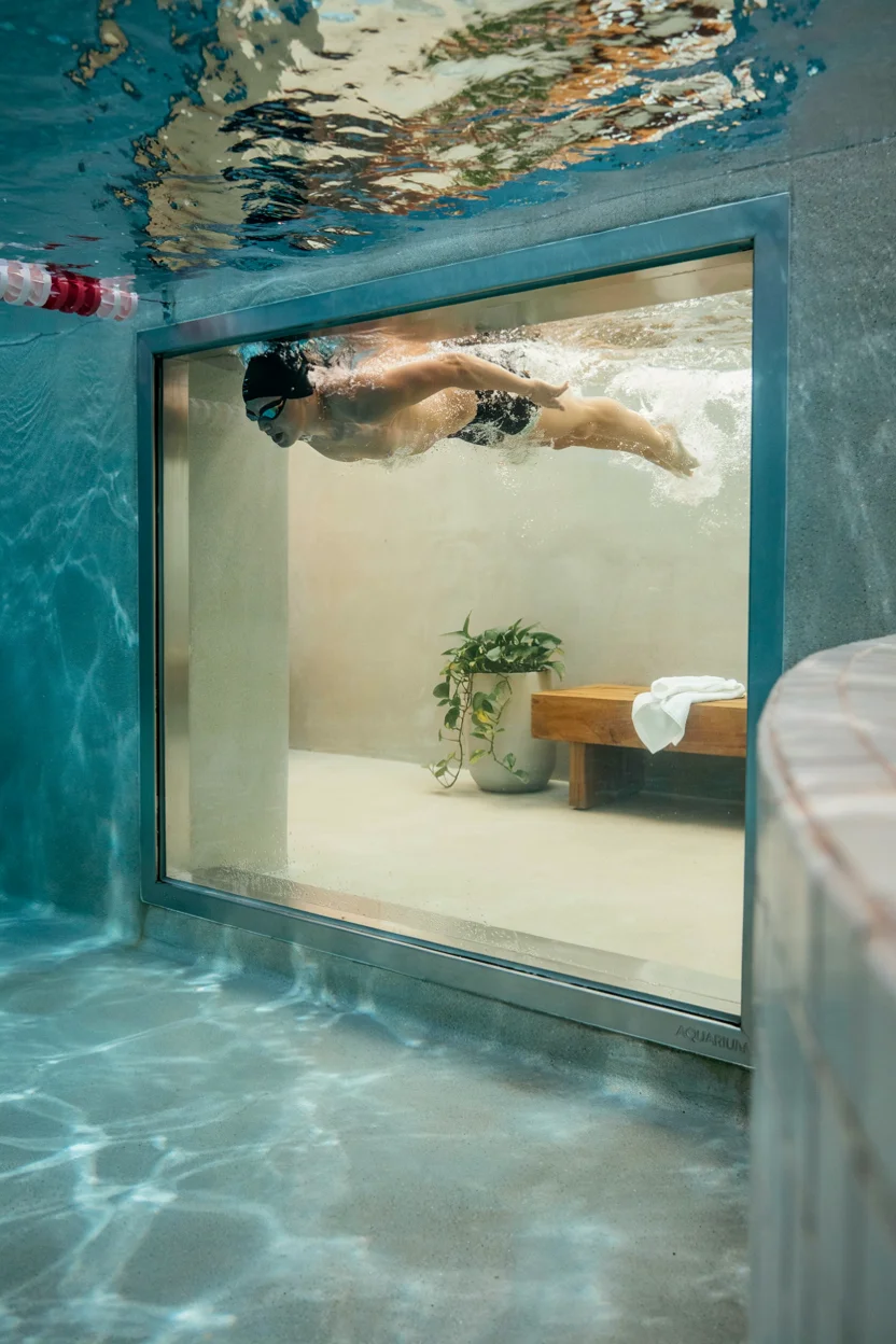  Underwater Viewing Windows for a Wow Factor