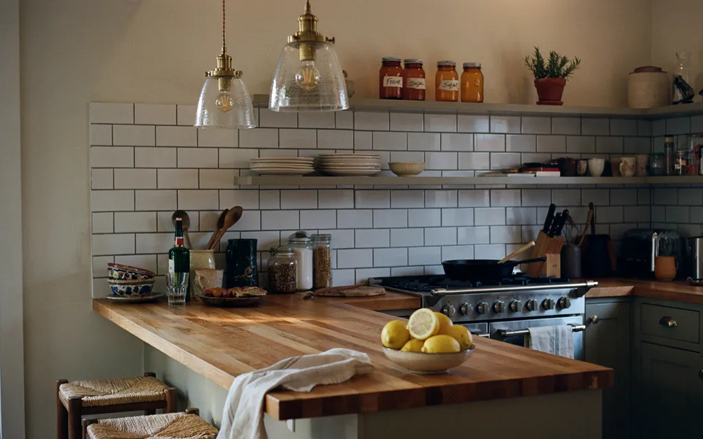 Grandmacore Kitchen Ideas