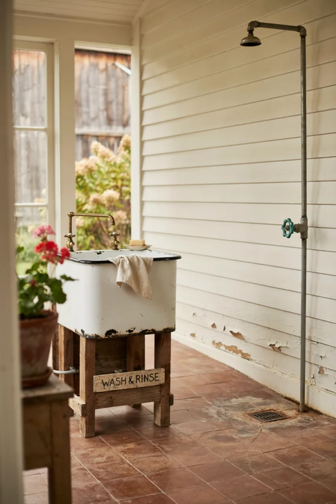 Vintage Enamel Basin Sink